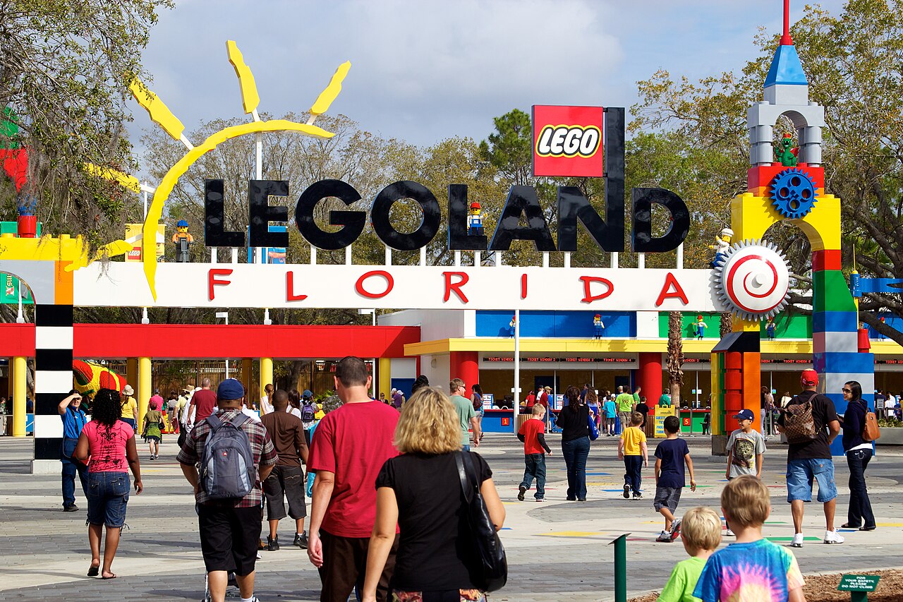 Legoland_Florida_1_%286827572795%29